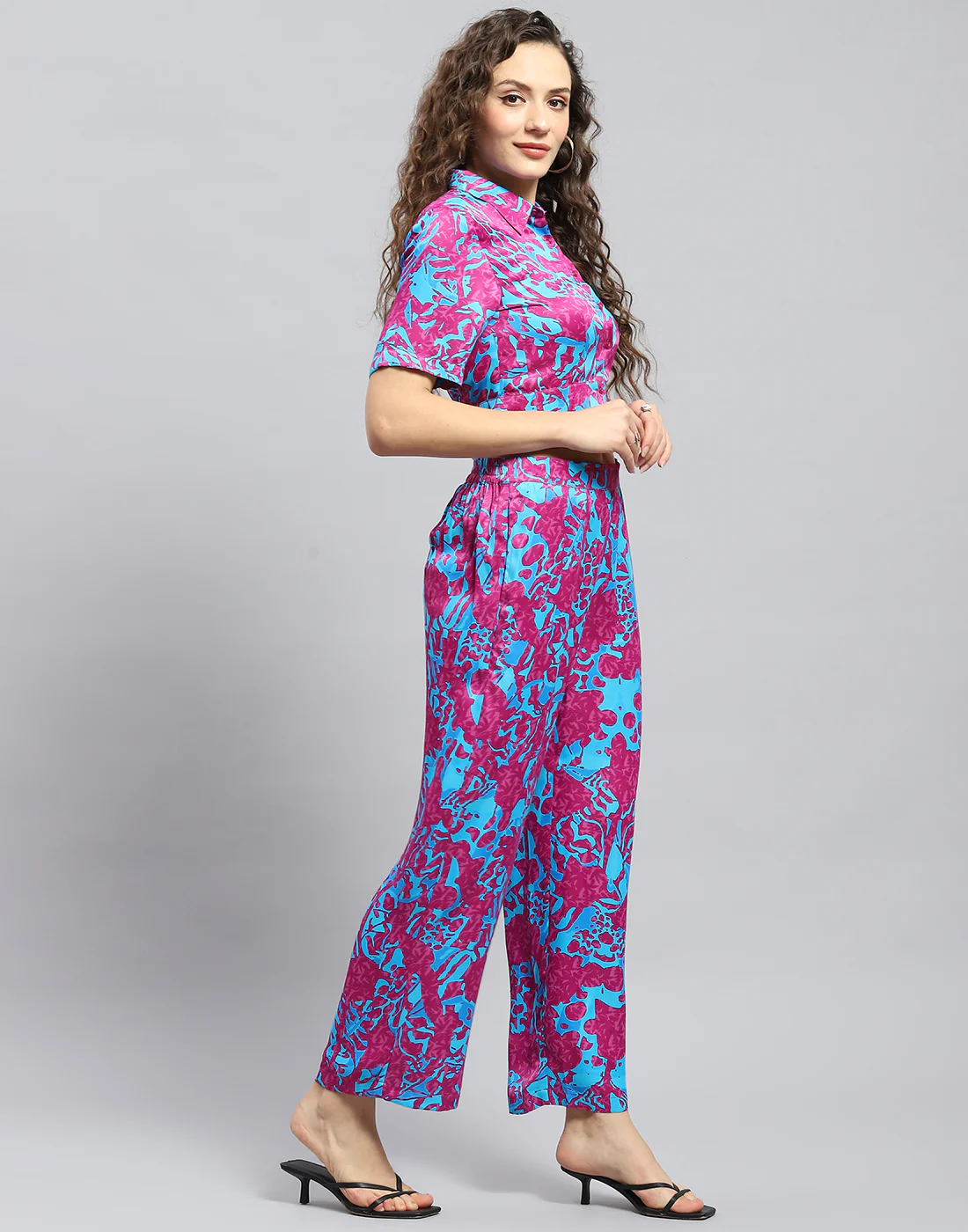 Women Magenta Printed Collar Half Sleeve Cords Set - Image 4