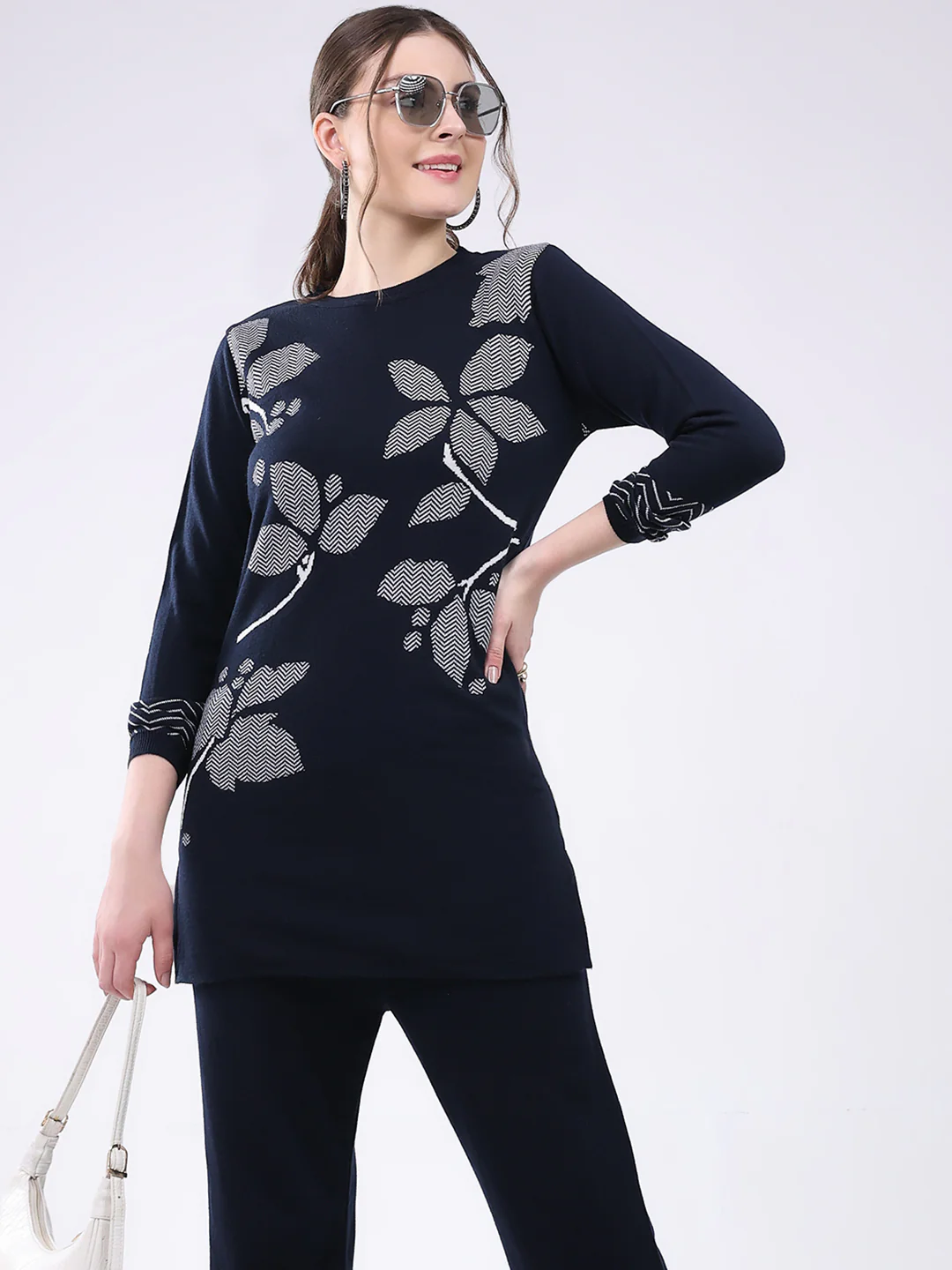 Women Navy Blue Self Design Round Neck Full Sleeve Cords Set - Image 6