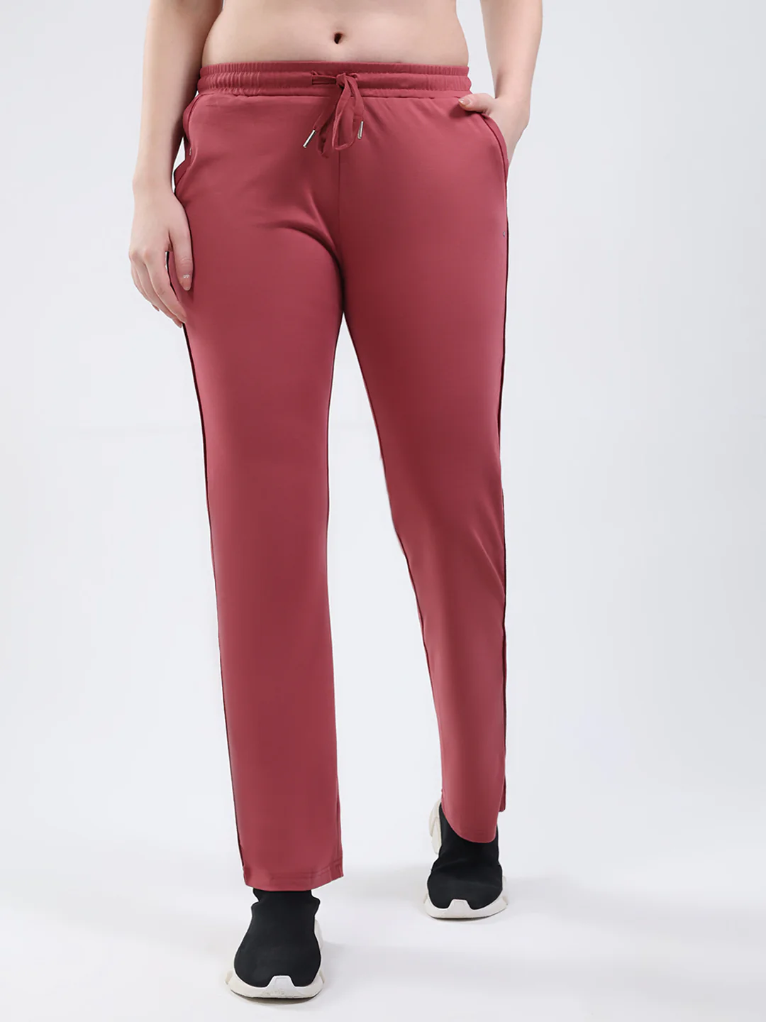 Women Pink Solid Regular Fit Winter Lower
