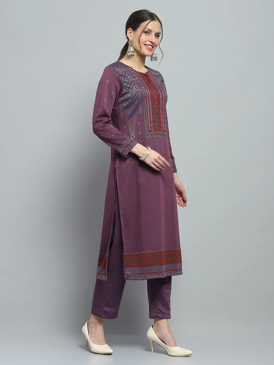Women Purple Self Design Round Neck Full Sleeve Kurti Set for Winter - Image 4